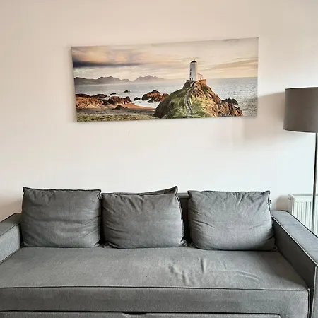 Downtown By The River Apartament *