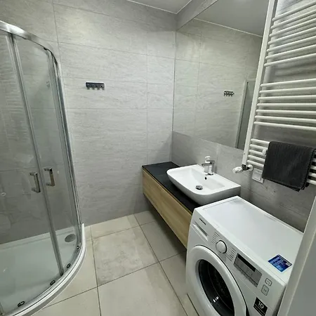 Downtown By The River Apartman *