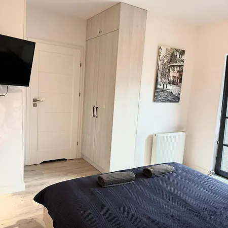 Downtown By The River Apartman *