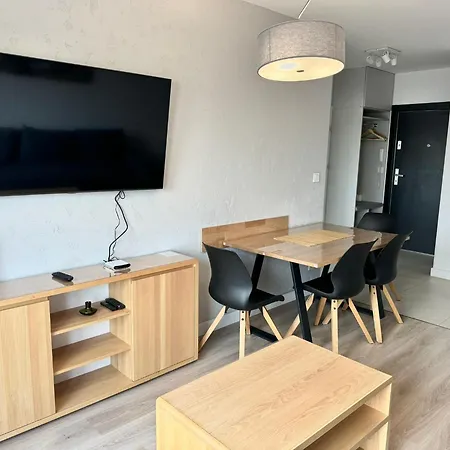 Apartament Downtown By The River *