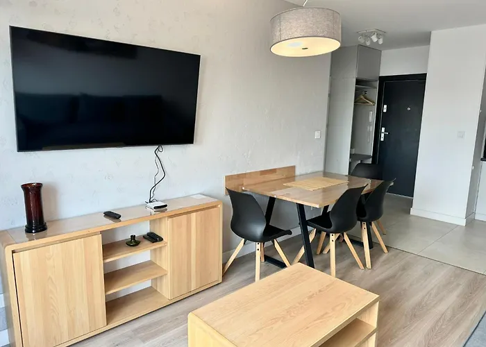 아파트 Downtown By The River *