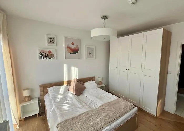 Downtown By The River 아파트 *